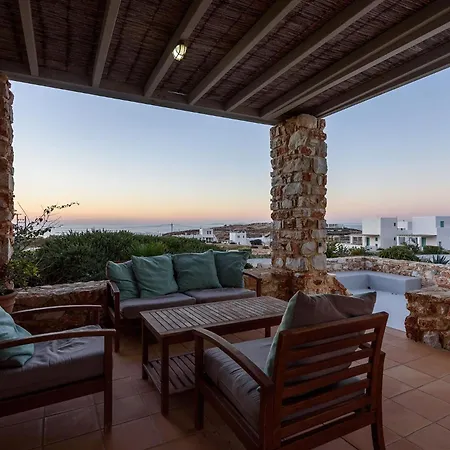 Seaside With Hot Tub, Vineyard, Shared Pool And View Parikia (Paros)