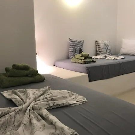 Seaside With Hot Tub, Vineyard, Shared Pool And View Prázdninový dům *