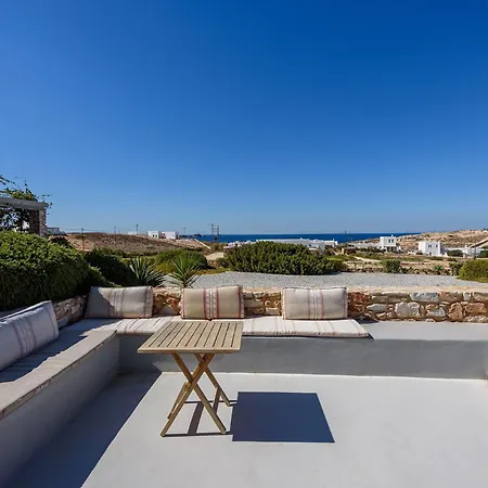 Prázdninový dům Seaside With Hot Tub, Vineyard, Shared Pool And View